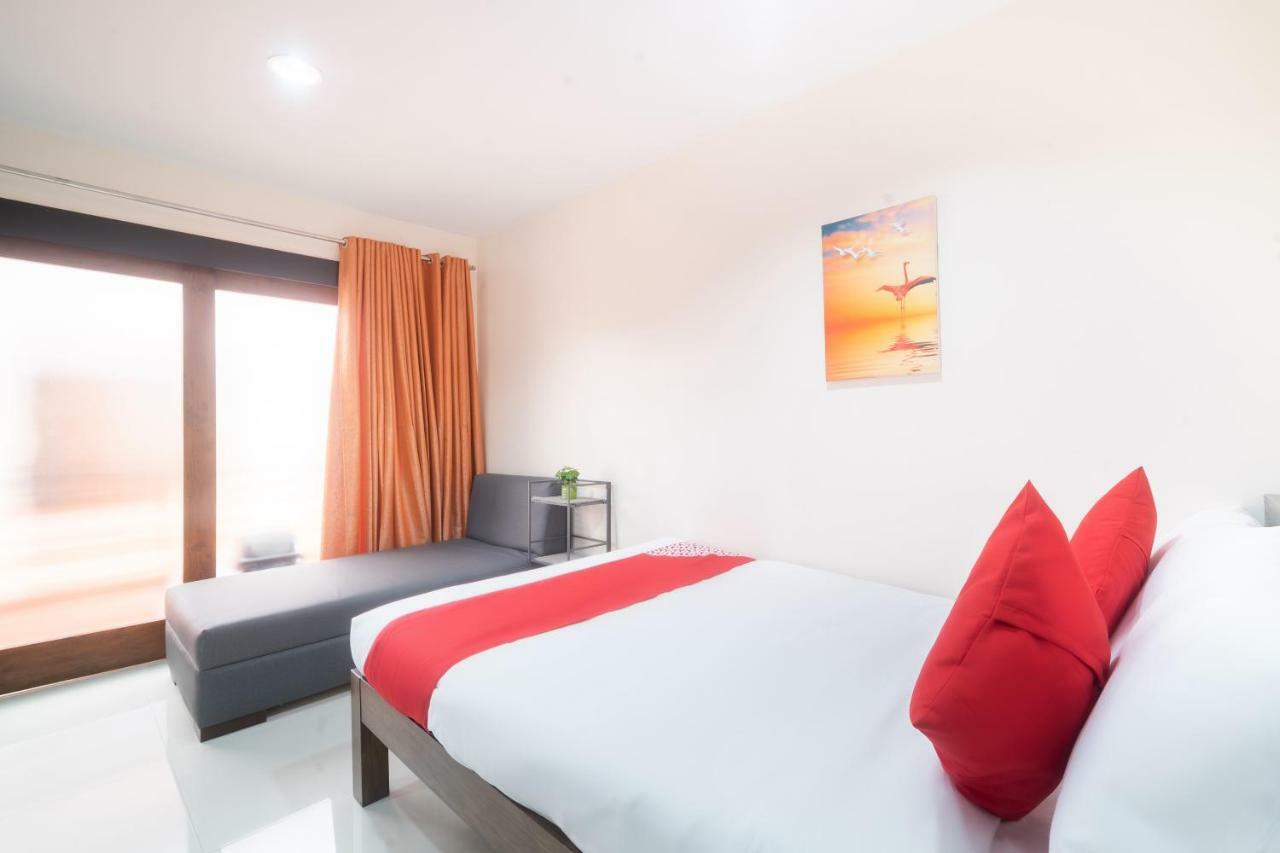 Oyo 199 Solange Apartelle Davao City Exteriér fotografie