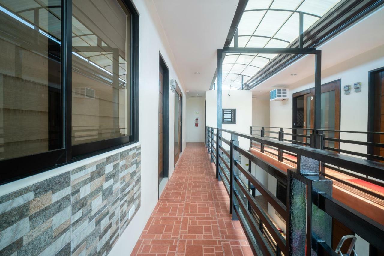 Oyo 199 Solange Apartelle Davao City Exteriér fotografie
