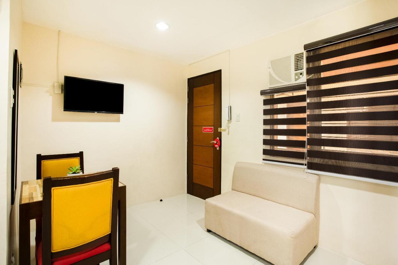 Oyo 199 Solange Apartelle Davao City Exteriér fotografie